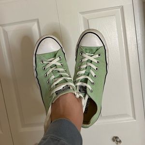 Green converse chucks